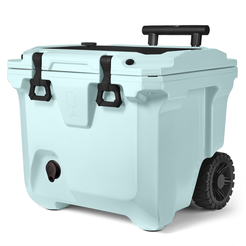Br Tank 35-Quart Rolling Cooler | Blue Agave - Easy Beach
